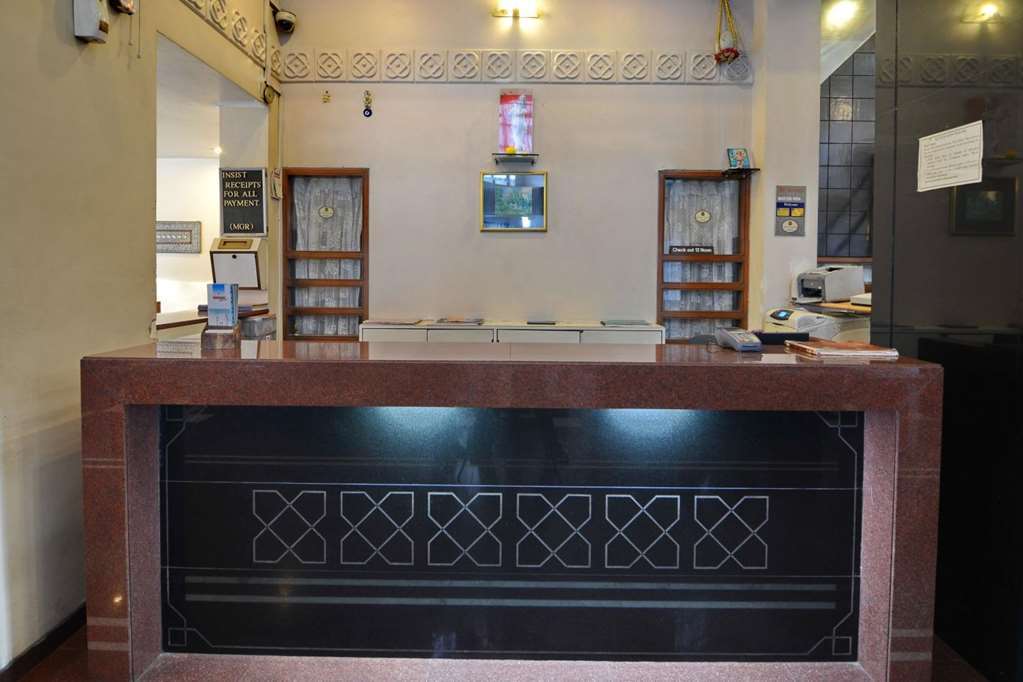Hotel Ashish Plaza Pune Dalaman gambar